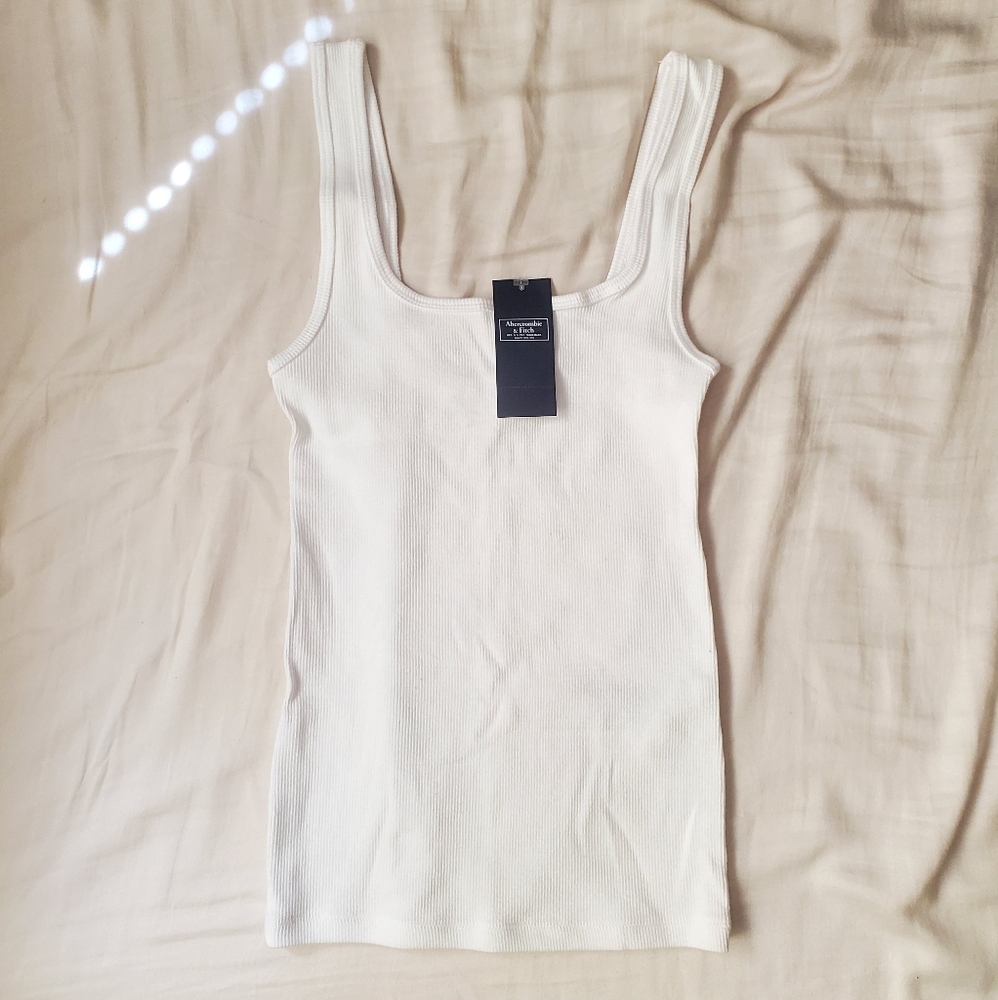 NWT Abercrombie & Fitch White Ribbed Tank Top